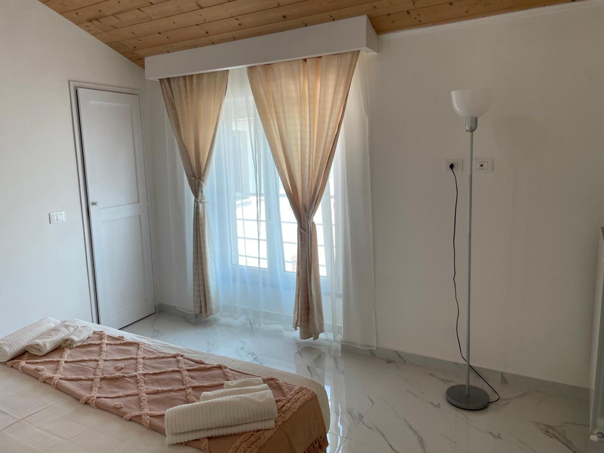 Real Home Azzano San Paolo Екстериор снимка